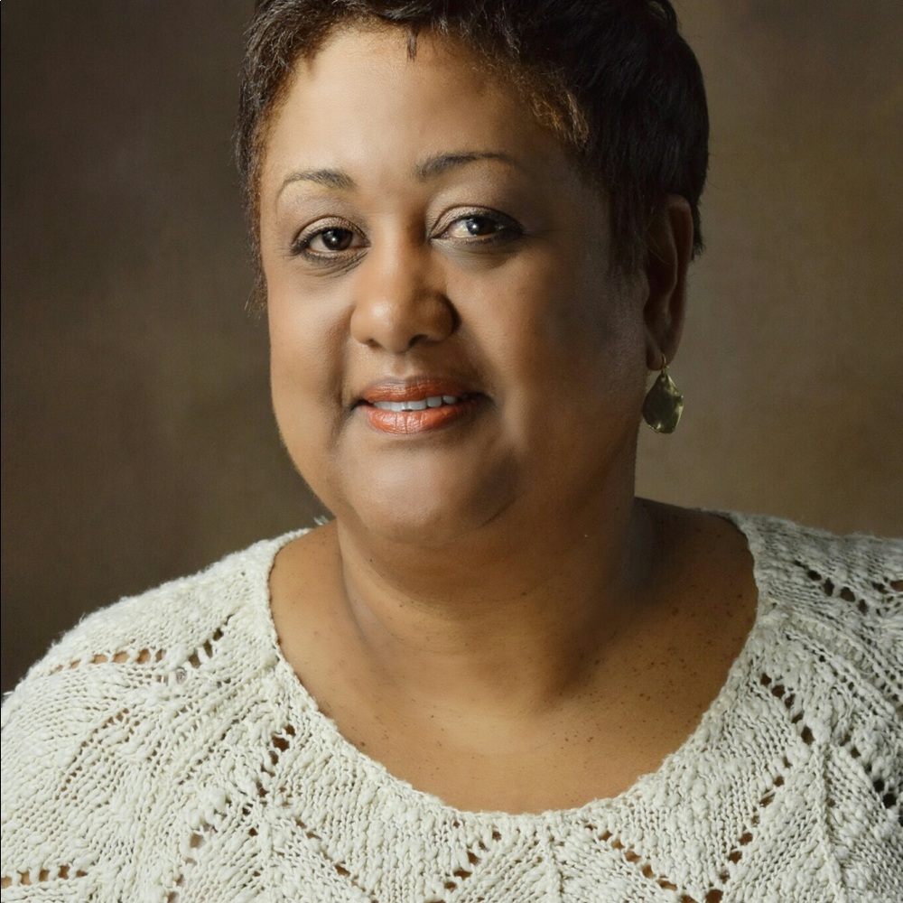 Meet your Posher, Sharon